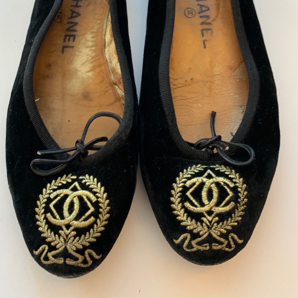 Vintage Velvet Ballet Slipper